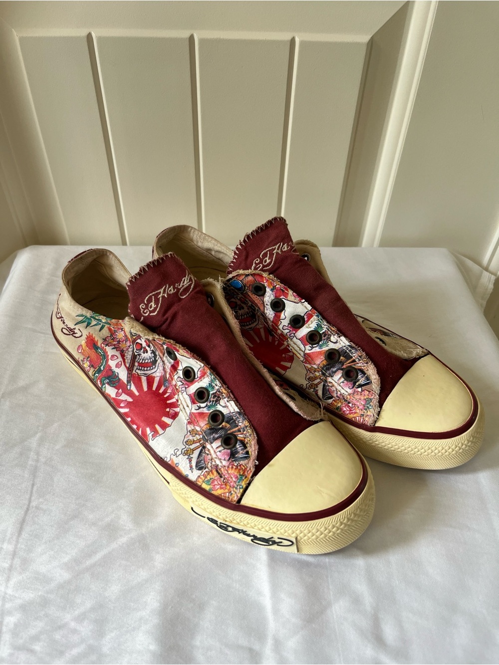 Ed Hardy Men Maroon and Cream Slip-On Graphic Sneakers